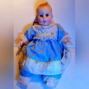 VINTAGE GERBER BABY DOLL